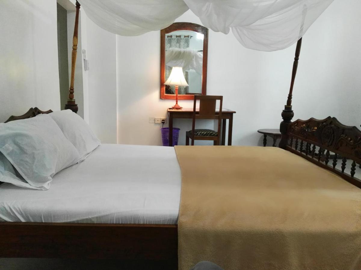 Sharook Riviera Grand Lodge Wete Esterno foto